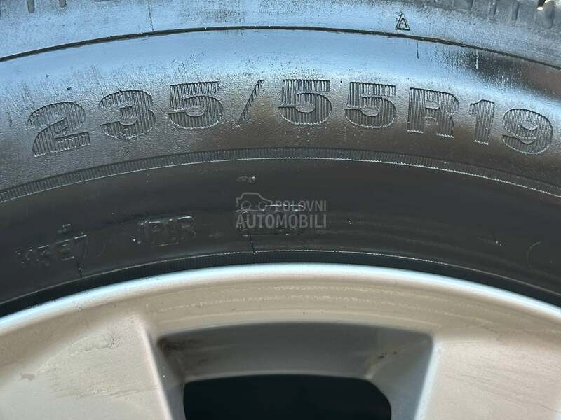 Dunlop 235/55 R19 Zimska