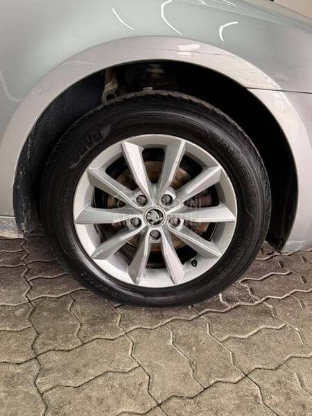 Škoda Octavia 1.6