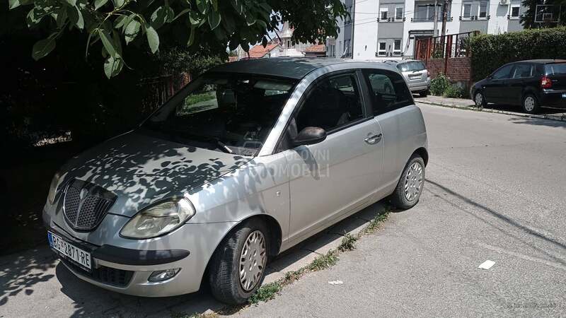 Lancia Ypsilon 1.3 mjtd