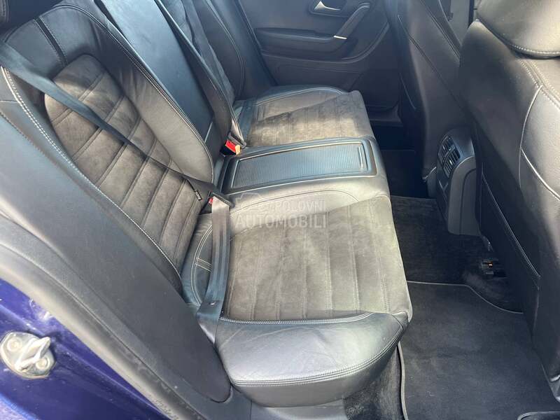 Volkswagen Passat CC 2.0 TDI