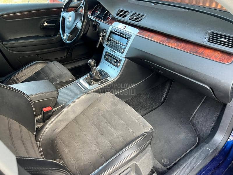 Volkswagen Passat CC 2.0 TDI