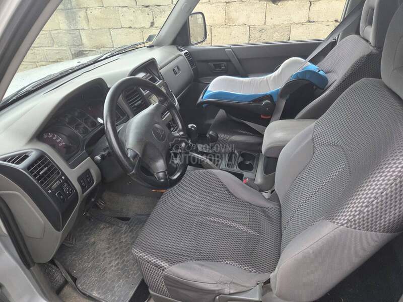Mitsubishi Pajero 