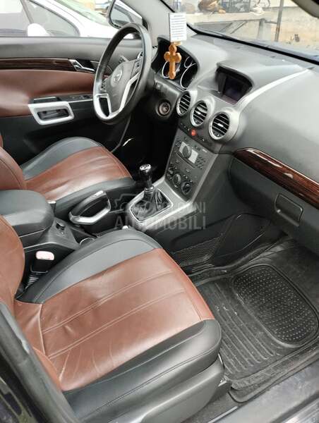 Opel Antara 