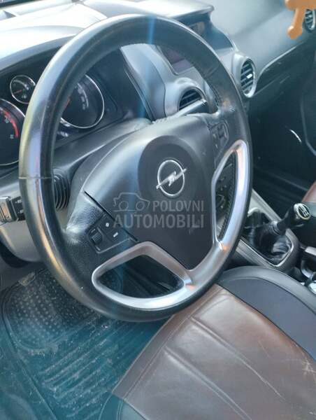 Opel Antara 