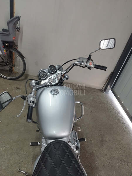 Honda Magna 750