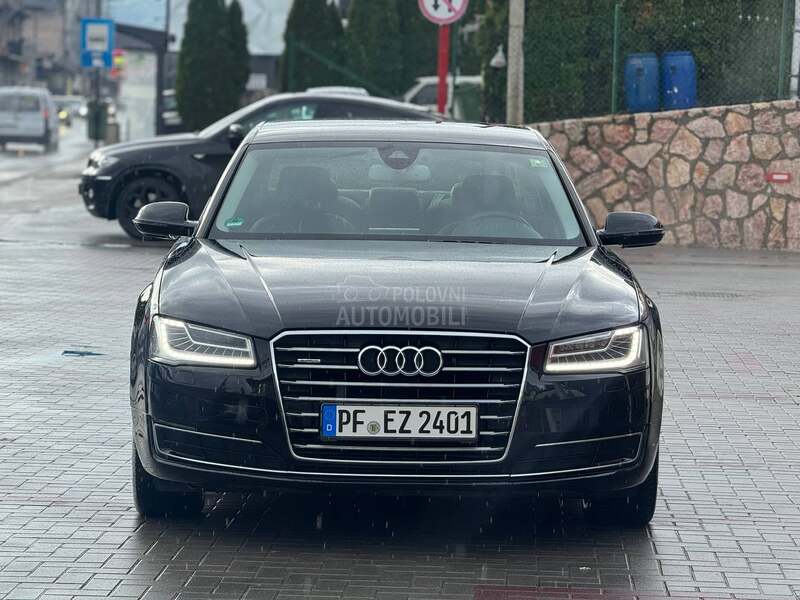Audi A8 