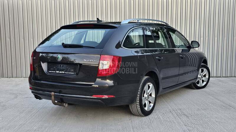 Škoda Superb 1.6 tdi N A V I