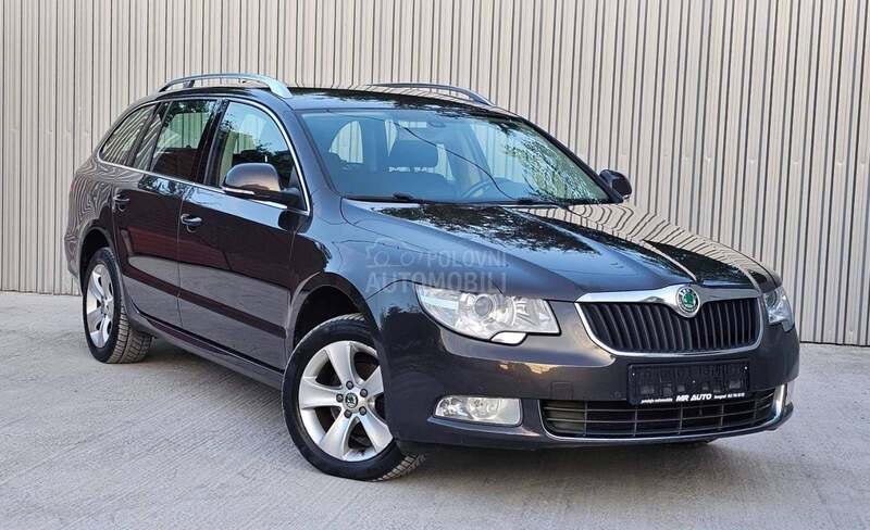Škoda Superb 1.6 tdi N A V I