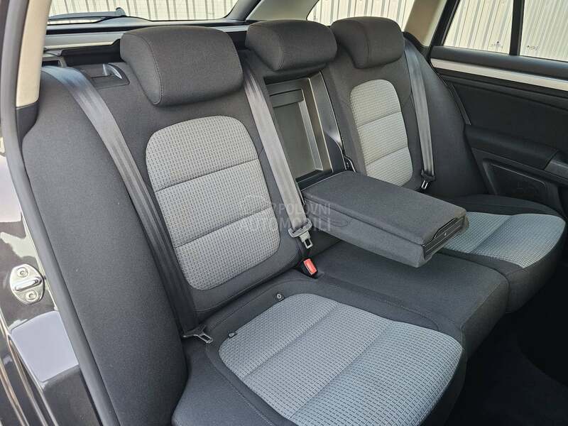 Škoda Superb 1.6 tdi N A V I