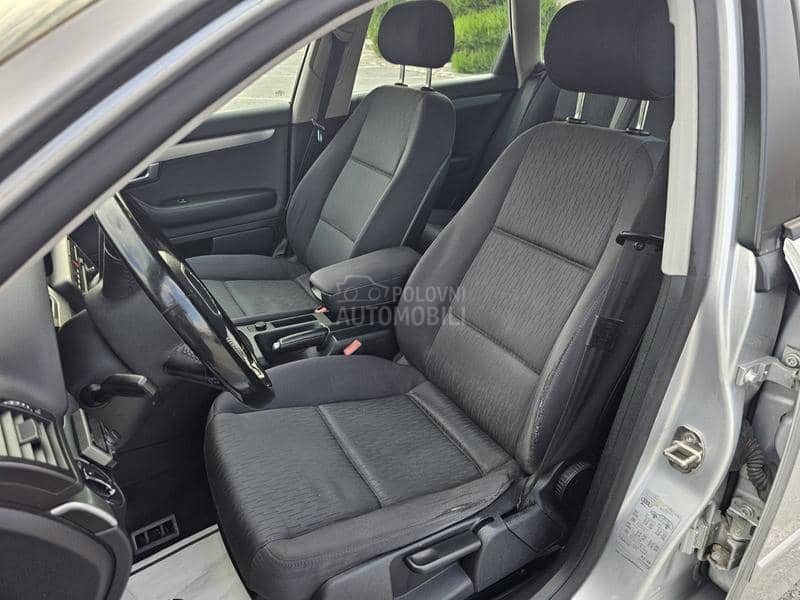 Audi A4 2.0tdi / XENON /