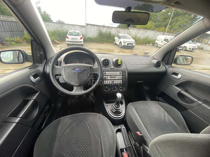 Ford Fiesta 1.6 16v