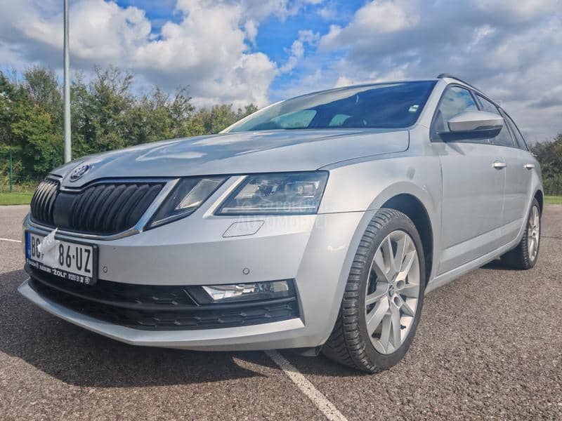 Škoda Octavia 2.0tdi LED/DSG/ELE