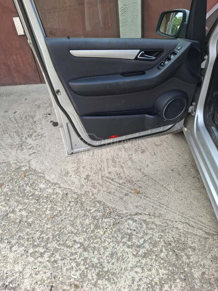 Mercedes Benz A 180 A180cdi avantgard
