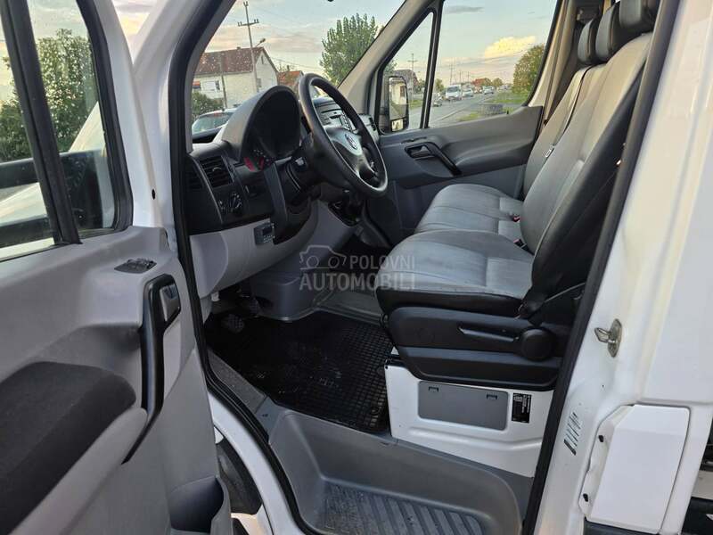 Volkswagen Crafter 2.0  TDI