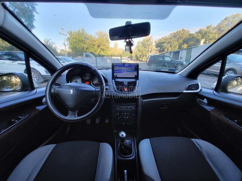 Peugeot 207 1.4HDI