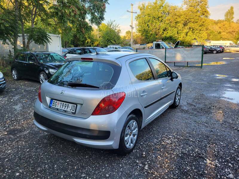 Peugeot 207 1.4HDI