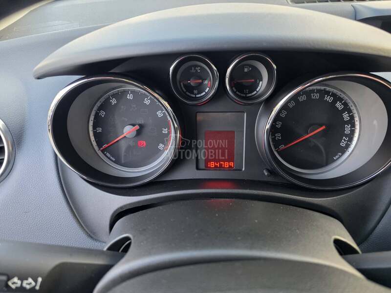 Opel Meriva 1.4 B