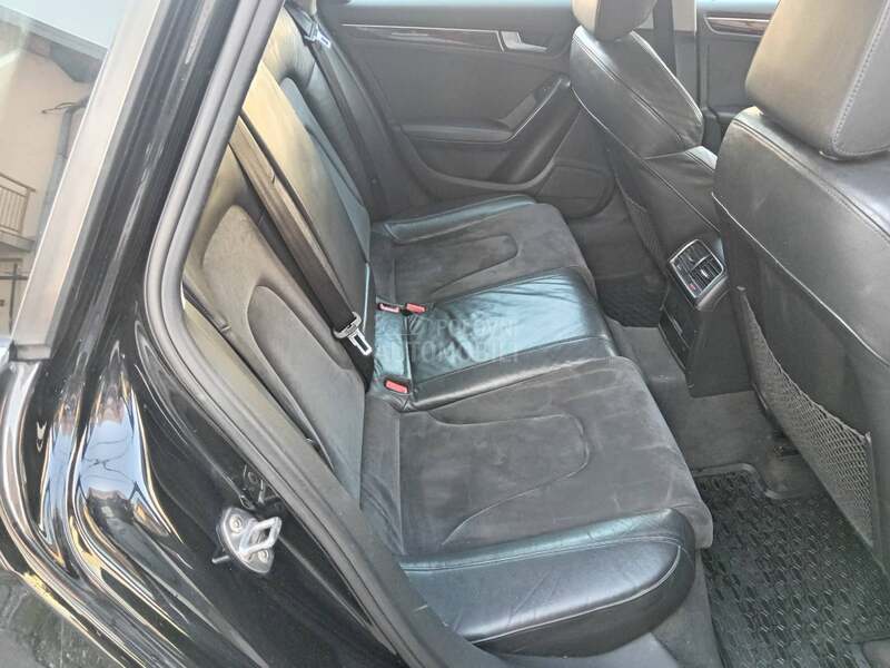 Audi A4 2.0TDI S LINE