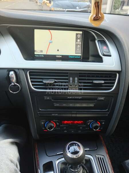 Audi A4 2.0TDI S LINE