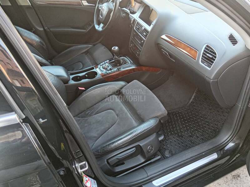Audi A4 2.0TDI S LINE