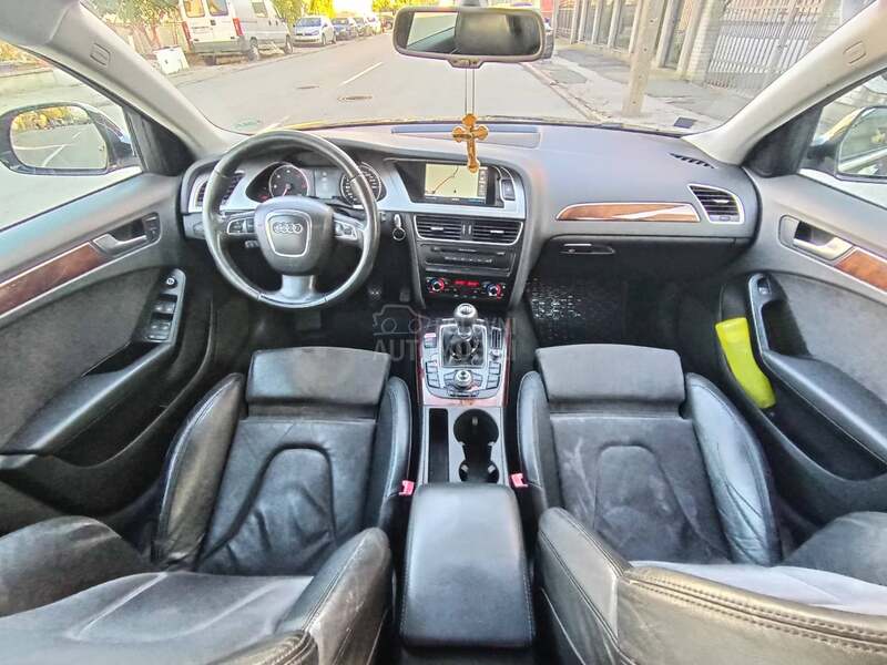 Audi A4 2.0TDI S LINE
