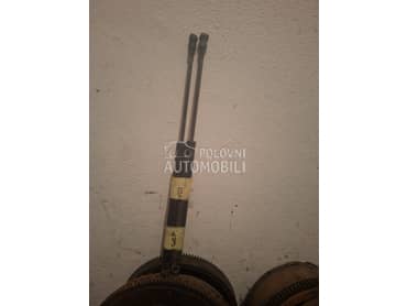 amortizeri gepek vrata za Volvo V50