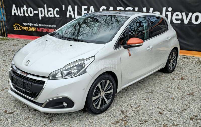 Peugeot 208 Roland Garros/Automa