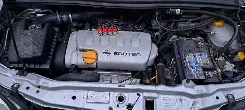 Opel Zafira 