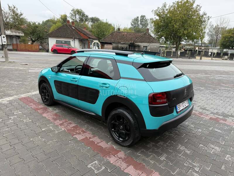 Citroen C4 Cactus 1.2b n.o.v