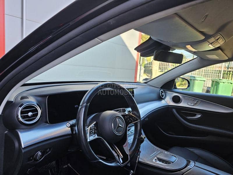 Mercedes Benz E 220 