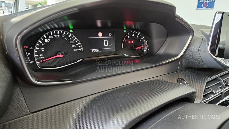 Peugeot 208 Allure/eat8/led