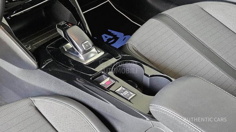 Peugeot 208 Allure/eat8/led