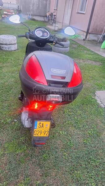 Malaguti Centro 50 4T