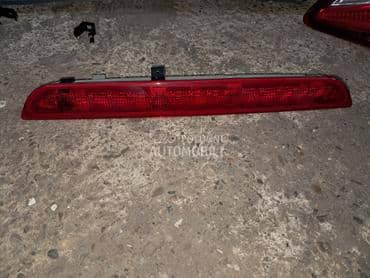 Trece stop svetlo za Mazda CX-5 za 2012. god.