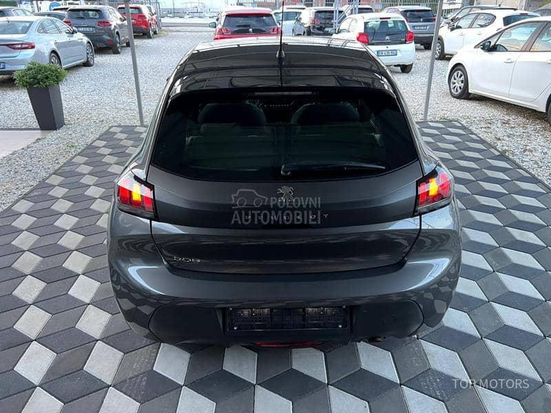 Peugeot 208 ZAMENjEN LANAC