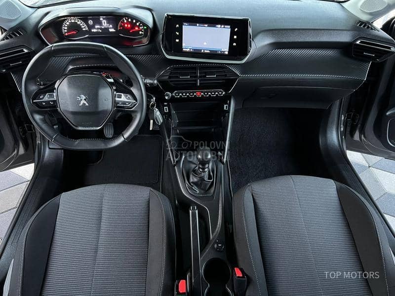 Peugeot 208 ZAMENjEN LANAC