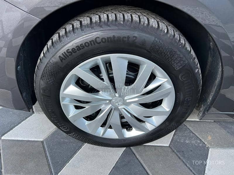 Peugeot 208 ZAMENjEN LANAC