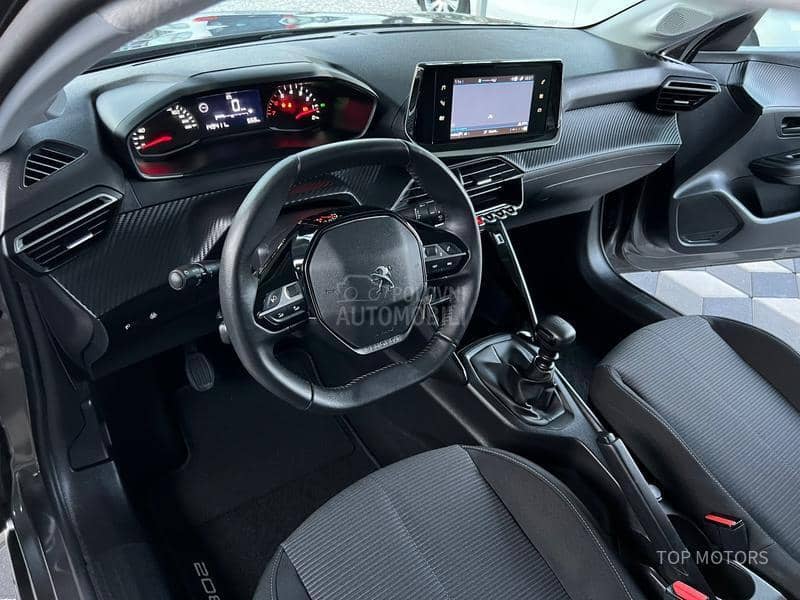 Peugeot 208 ZAMENjEN LANAC