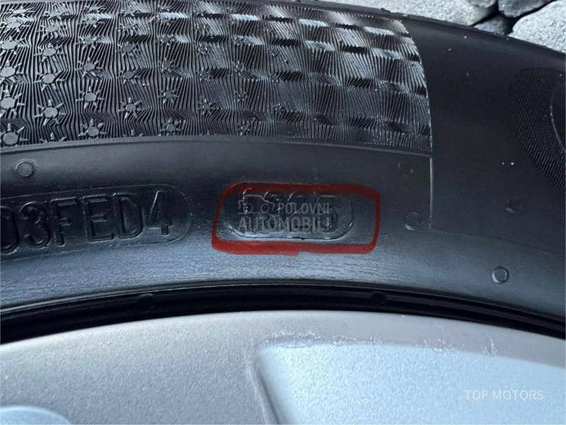 Peugeot 208 ZAMENjEN LANAC