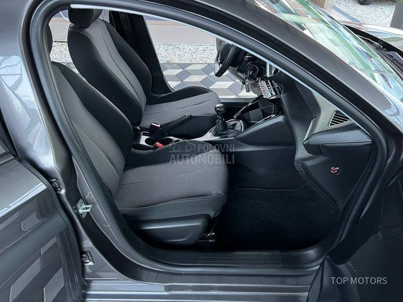 Peugeot 208 ZAMENjEN LANAC