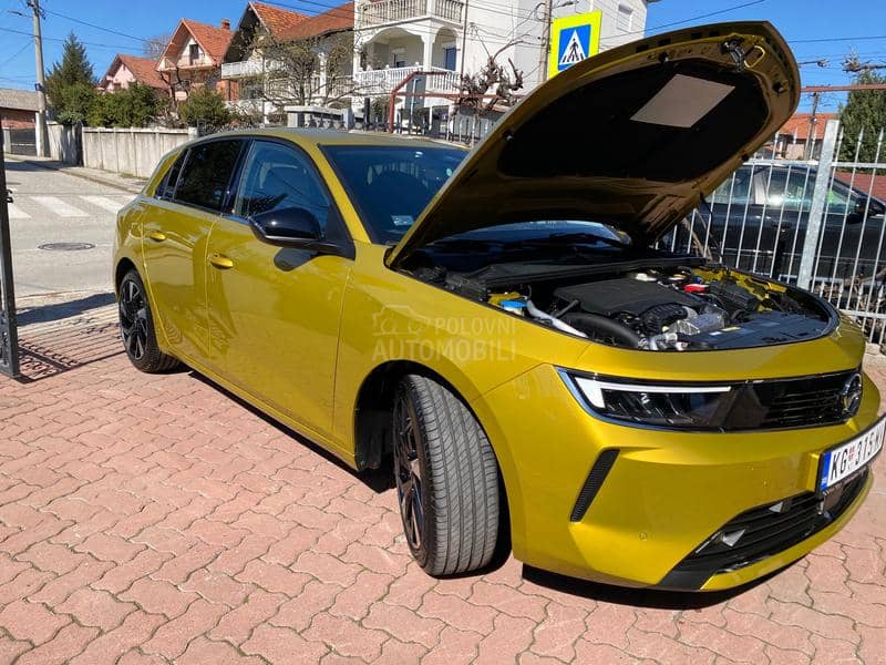 Opel Astra L AT8