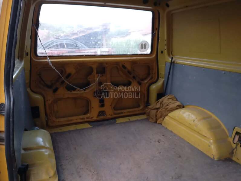 Volkswagen Transporter T4 1.9 TDI