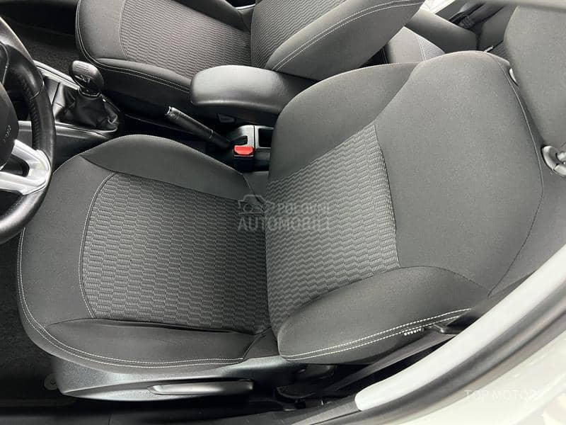 Peugeot 208 T.O.P STANjE