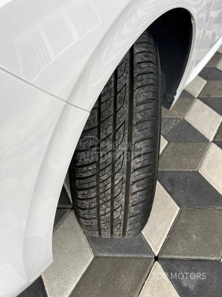 Peugeot 208 T.O.P STANjE