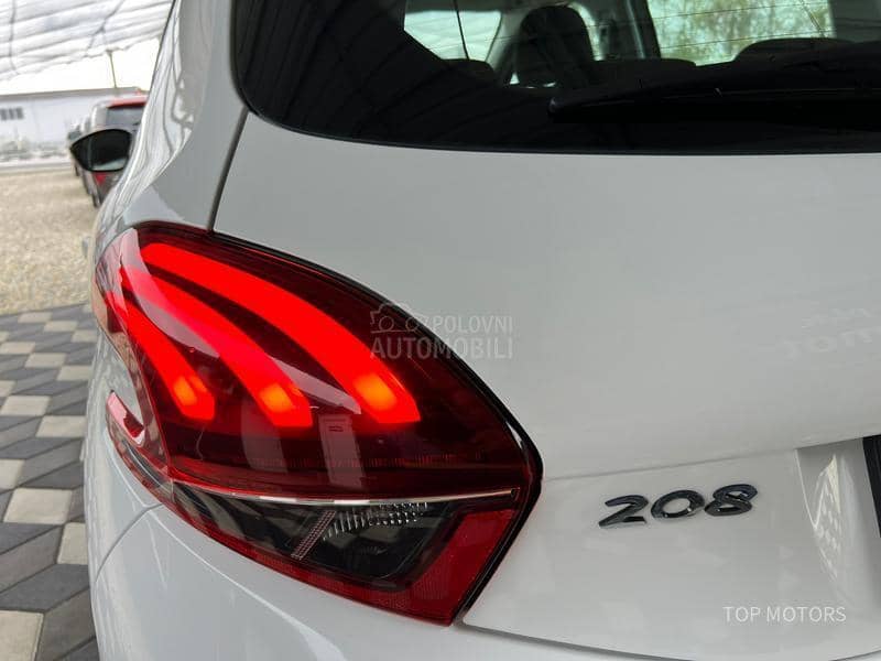 Peugeot 208 T.O.P STANjE