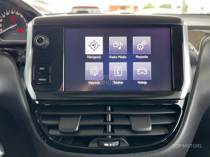 Peugeot 208 T.O.P STANjE