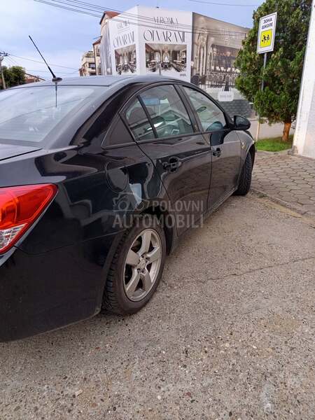 Chevrolet Cruze 