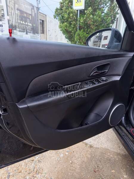 Chevrolet Cruze 