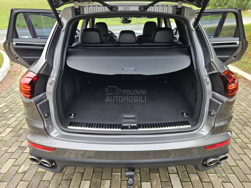 Porsche Cayenne S 4.2TDI