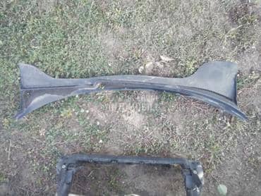 Plastika brisaca za Volkswagen Golf 5